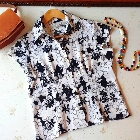 Worthington Petite Stretch Florals Blouse - Picture 3 of 11